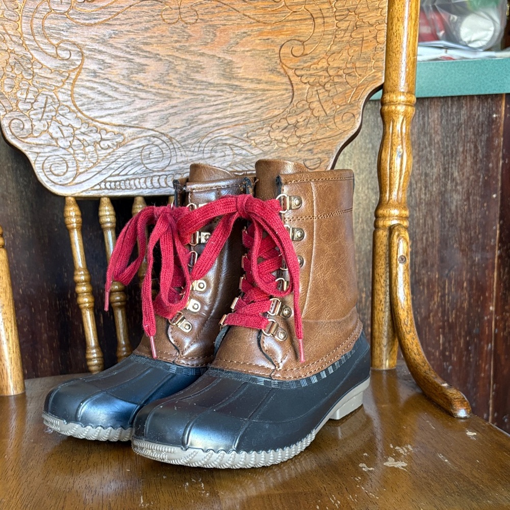 Cato Brown and Black Lace Up Boots